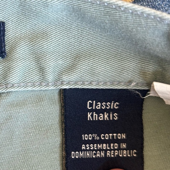 Vintage Dockers Women's Size 6 Olive Green Cotton Pleated Shorts - Picture 2 of 4